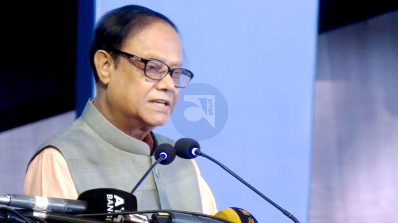 'দুর্বল ব্যাংকগুলোর টিকে থাকার একমাত্র পথ ছিল একীভূতকরণ'