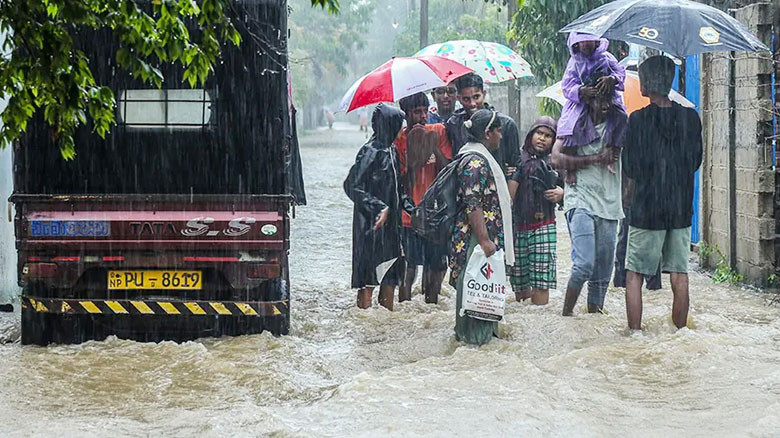 শ্রীলঙ্কায় বন্যা-ভূমিধসে ৪৪ জনের প্রাণহানি