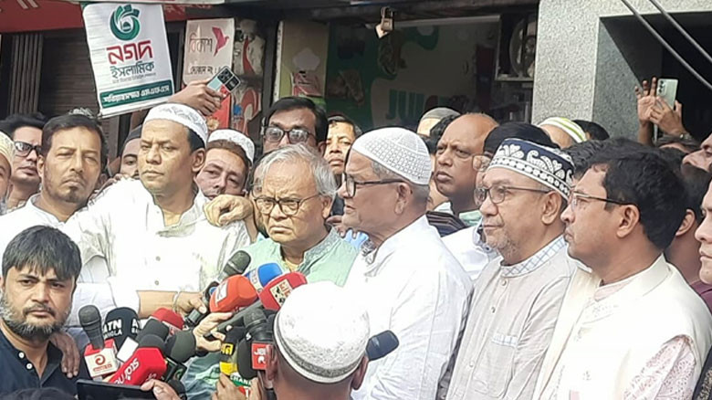 খালেদা জিয়ার অবস্থা 'অত্যন্ত সংকটময়'